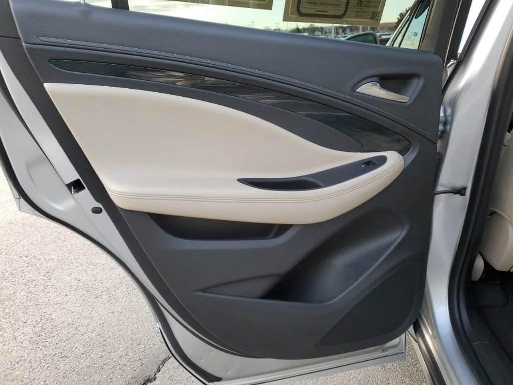 Used 2017 Buick Envision Preferred image 29