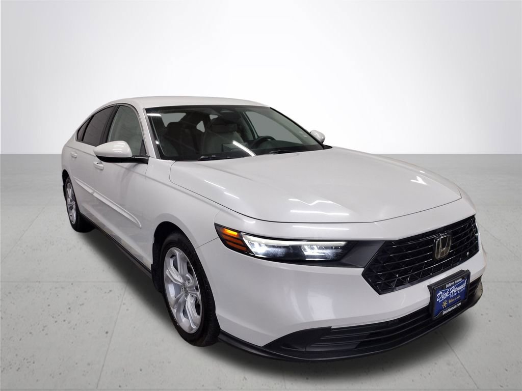 Used 2023 Honda Accord LX image 4