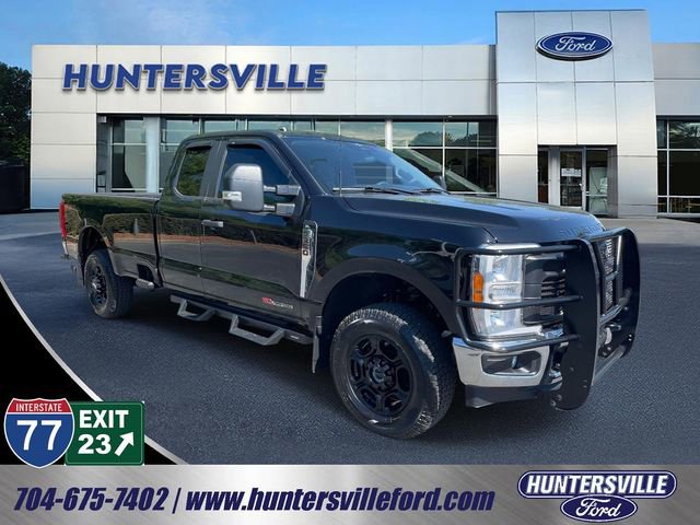 Used 2023 Ford F350 XL image 1