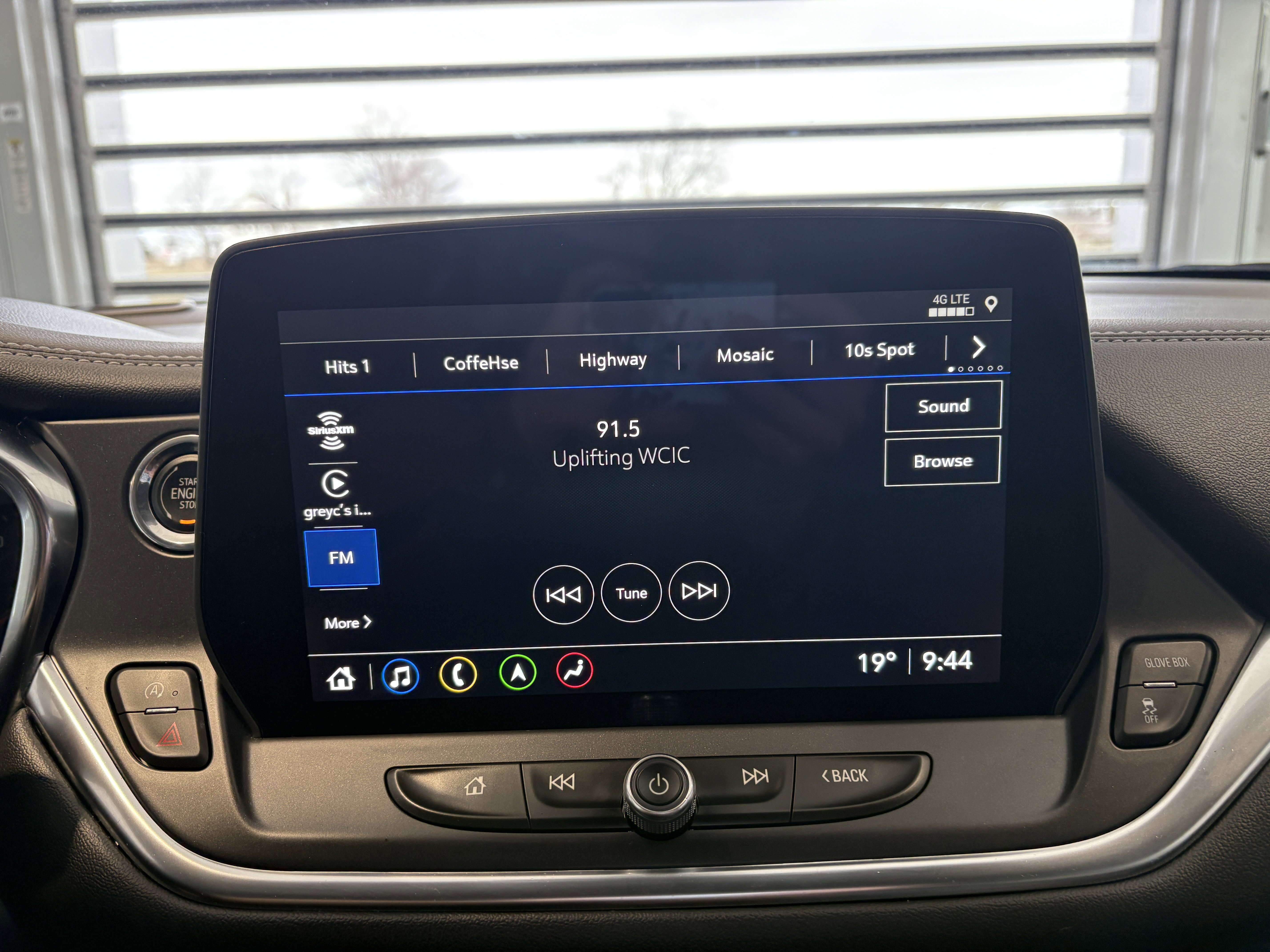 Used 2024 Chevrolet Blazer LT w/ Sound & Technology Package image 16