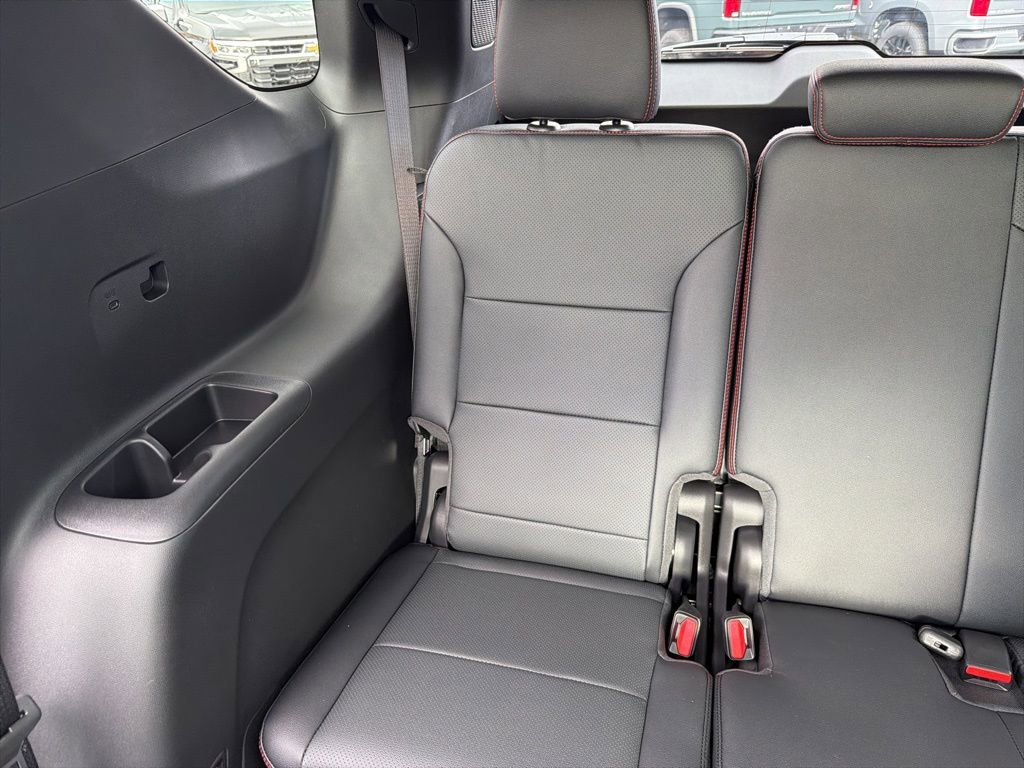 New 2026 Chevrolet Traverse RS w/ LPO, Floor Liner Package image 49