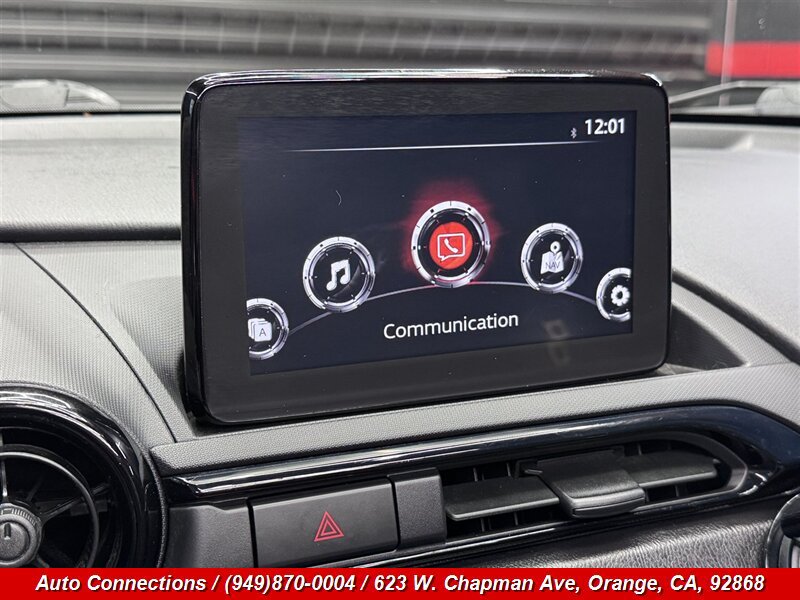 Used 2019 MAZDA MX-5 Miata RF Club RWD image 20