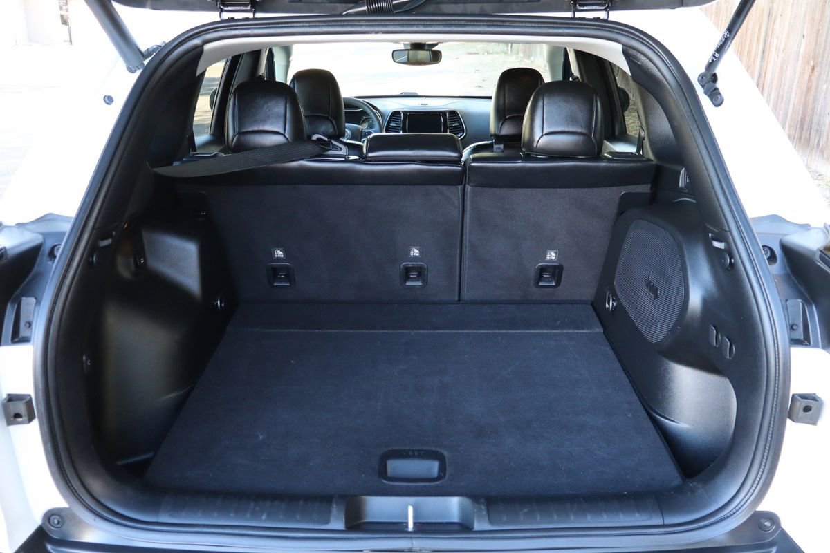 Used 2022 Jeep Cherokee Limited image 14