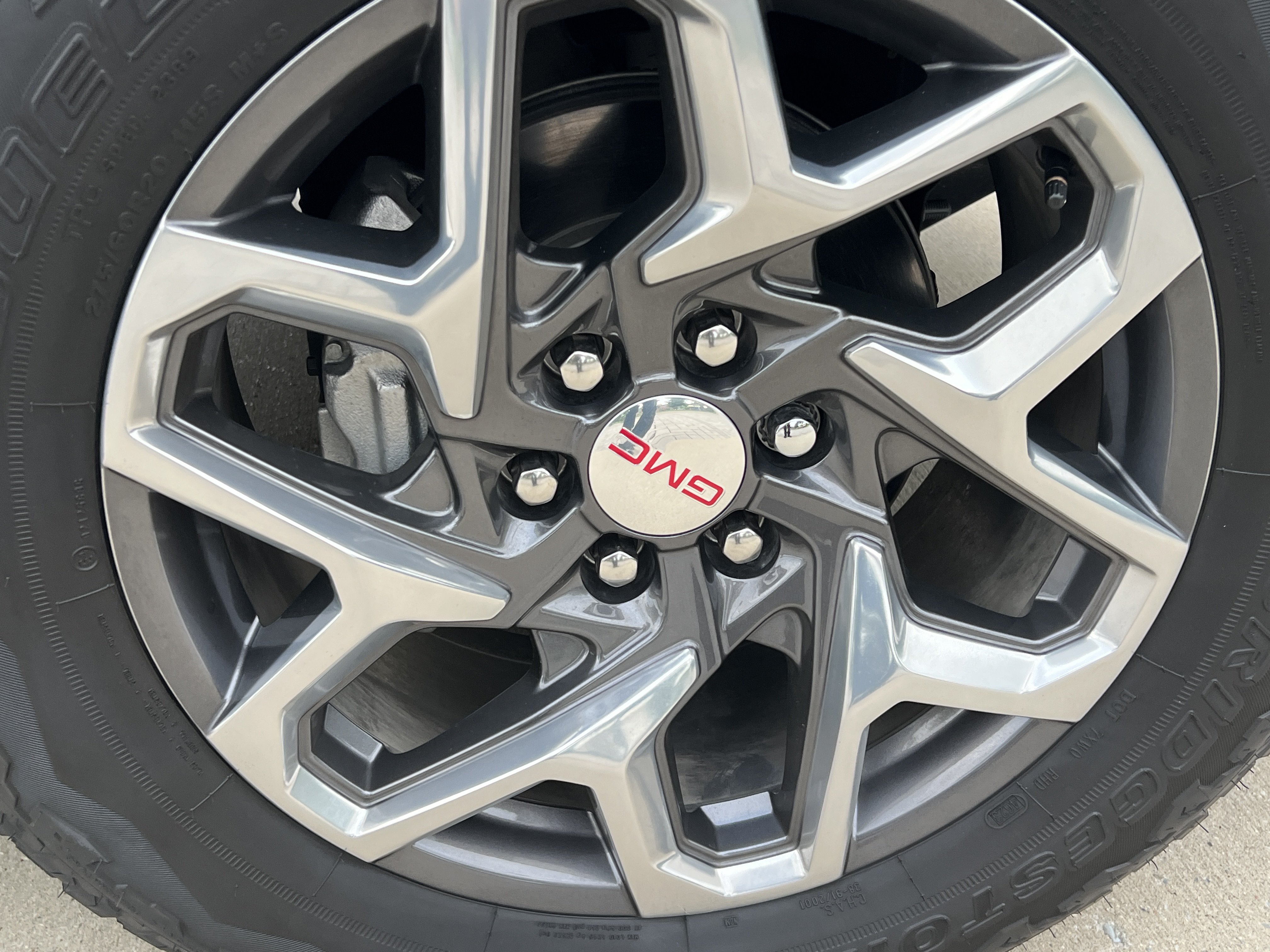 Used 2024 GMC Sierra 1500 SLT w/ SLT Premium Plus Package AWD/4WD image 12