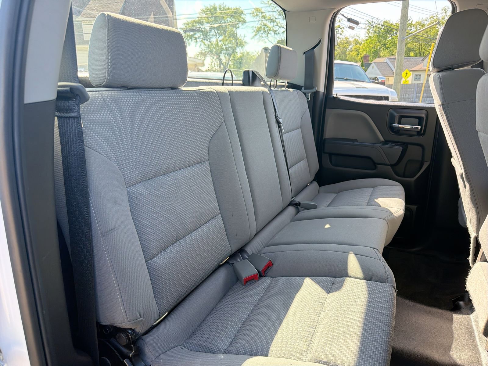 Used 2018 Chevrolet Silverado 1500 W/T AWD/4WD image 25
