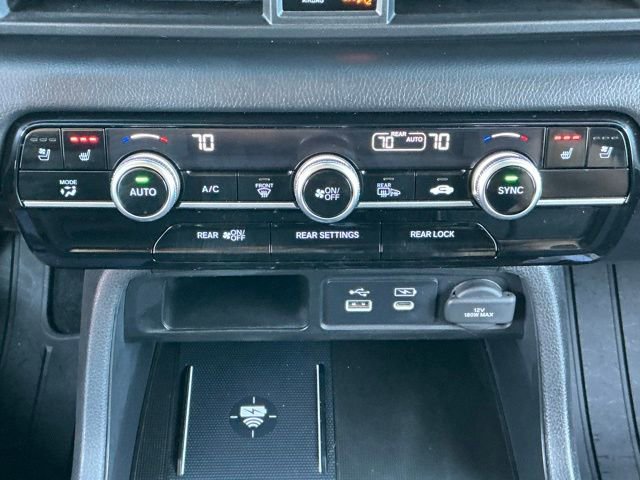 Used 2023 Honda Pilot Elite image 16