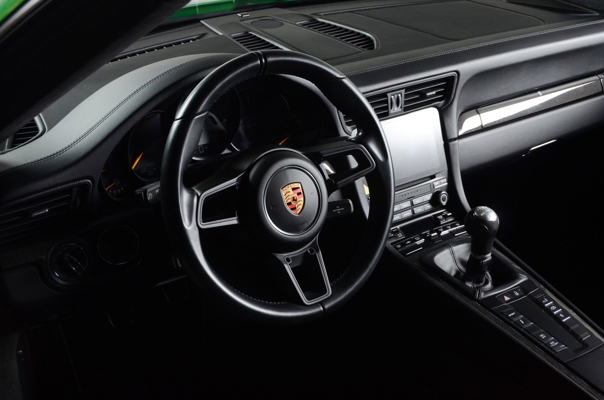 Used 2018 Porsche 911 GT3 RWD image 22