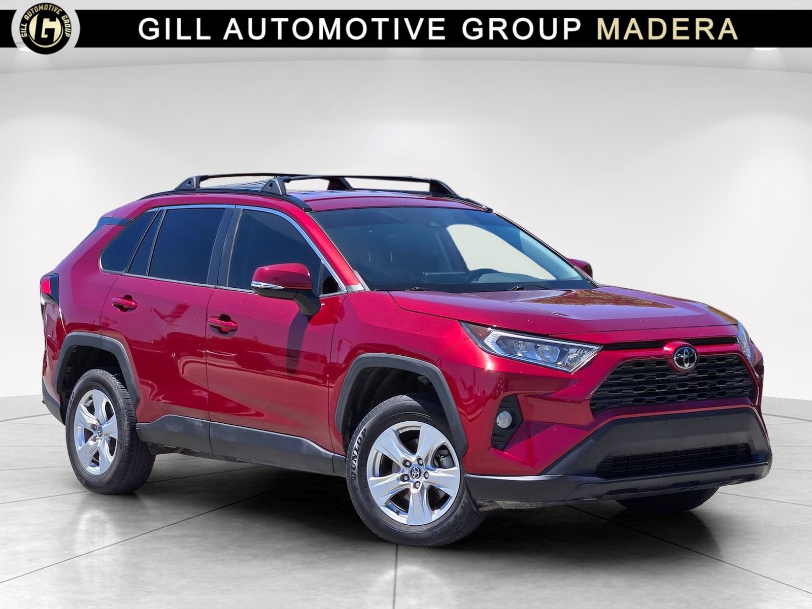 Used 2021 Toyota RAV4 XLE w/ XLE Grade Weather Package AWD/4WD image 1