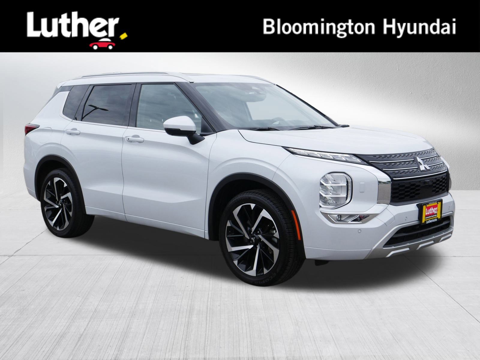 Used 2023 Mitsubishi Outlander SEL