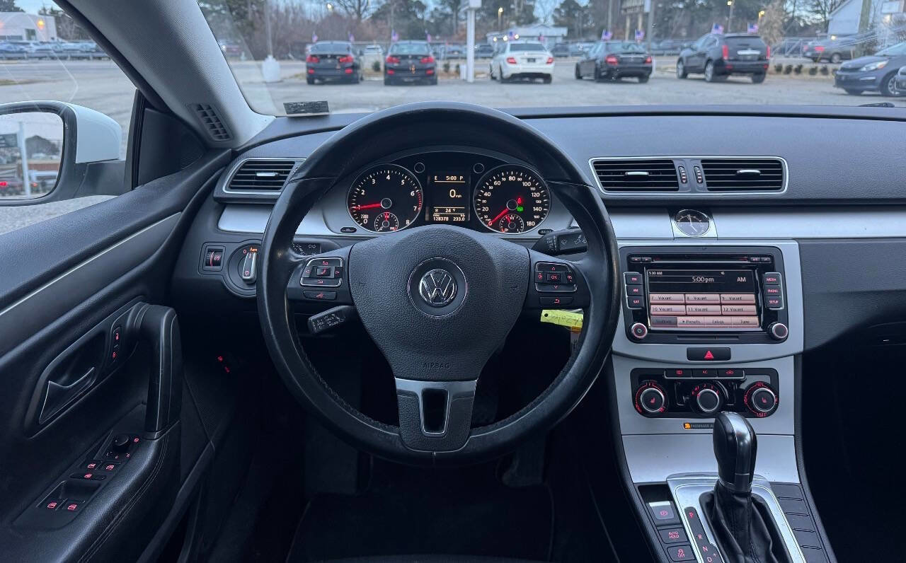 Used 2012 Volkswagen CC Sport image 15