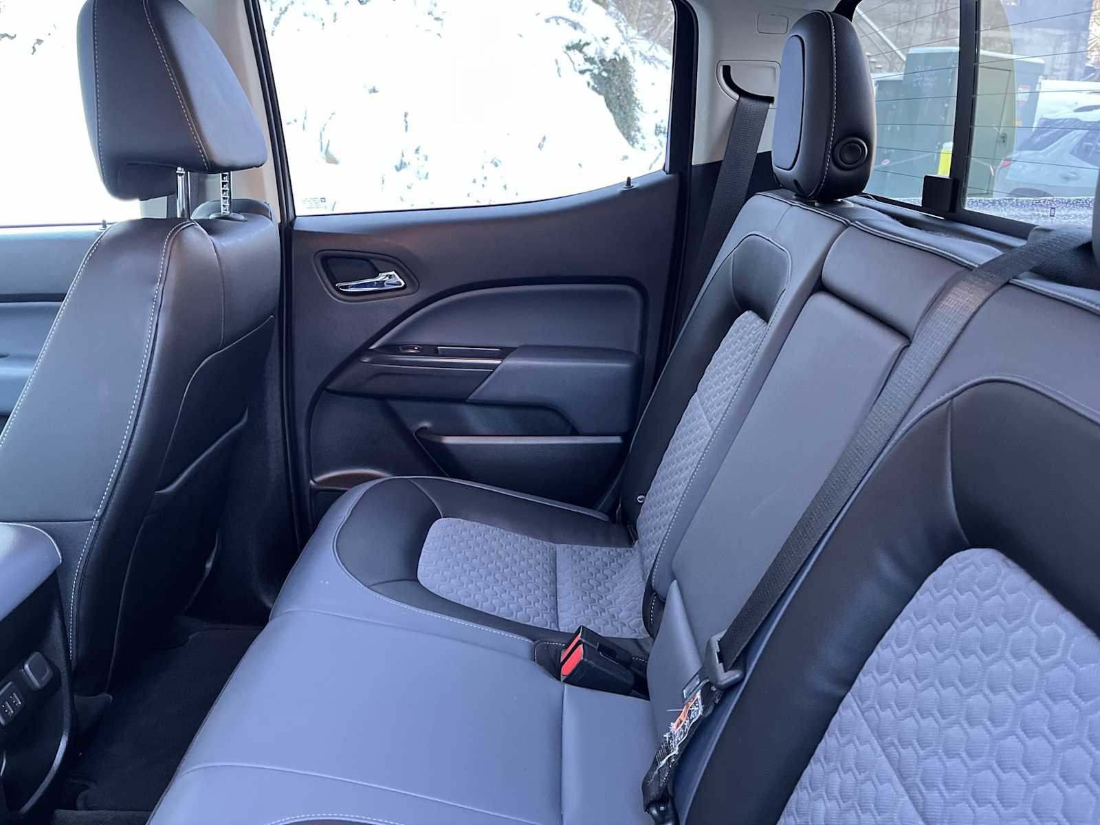 Used 2018 Chevrolet Colorado Z71 image 21