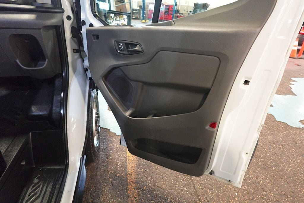 Used 2023 Ford Transit 250 Medium Roof AWD image 22