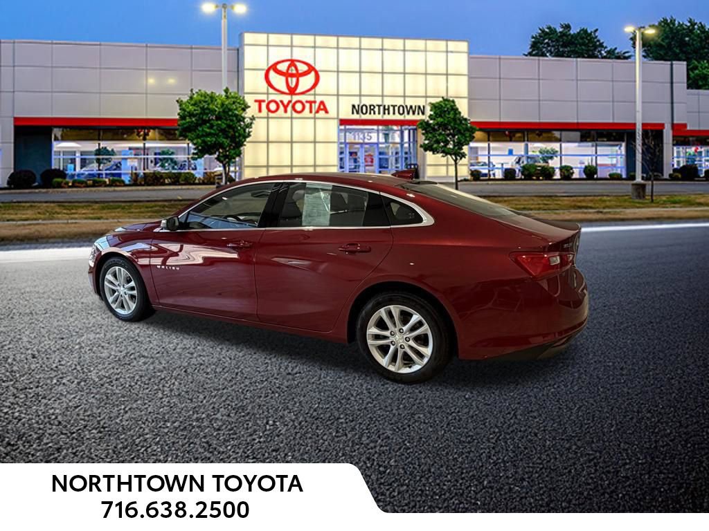 Used 2018 Chevrolet Malibu LT FWD image 3