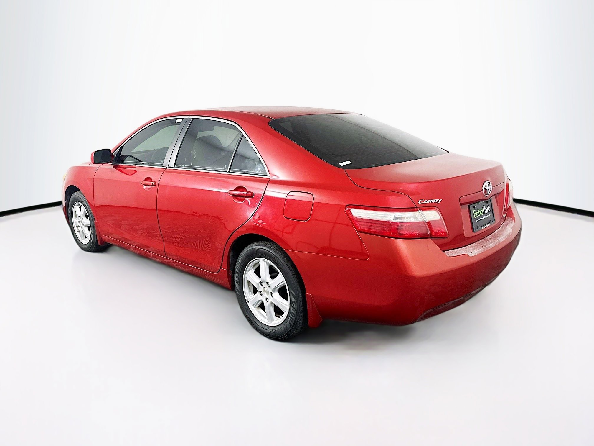Used 2009 Toyota Camry LE FWD image 5