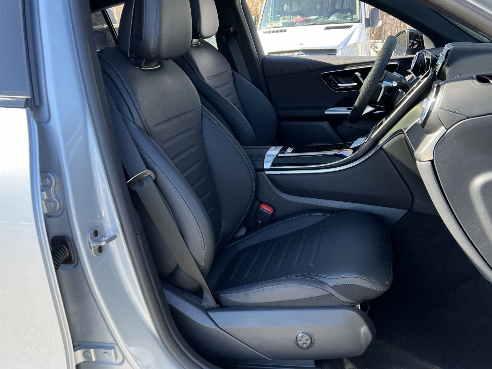 New 2026 Mercedes-Benz GLC 300 4MATIC image 26