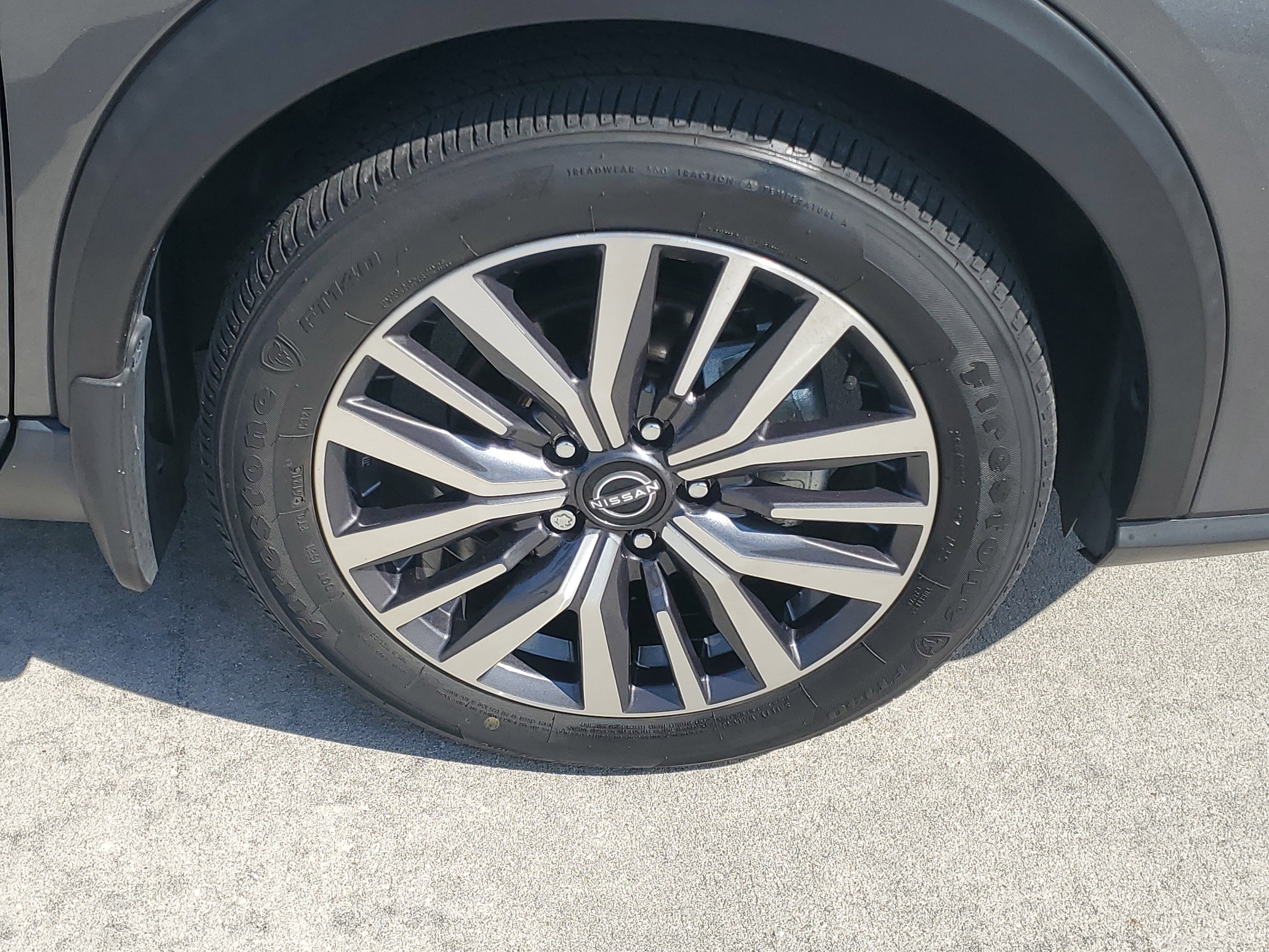 Used 2022 Nissan Kicks SV FWD image 7
