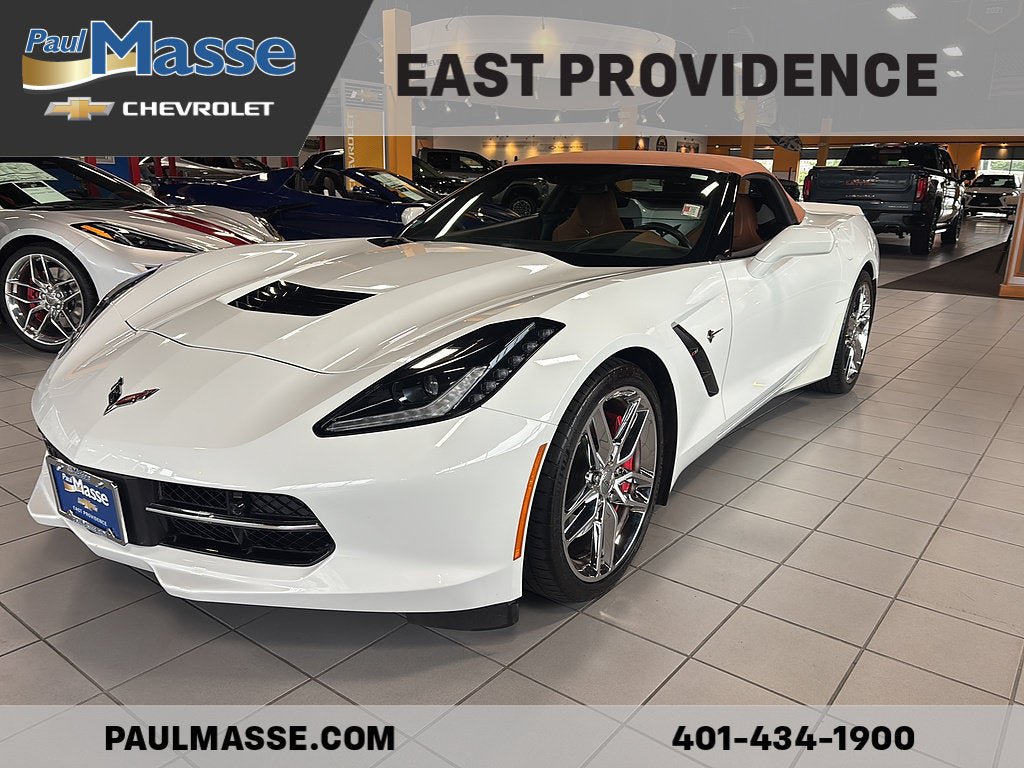 Used 2016 Chevrolet Corvette Stingray Convertible w/ 3LT Preferred Equipment Group RWD image 2