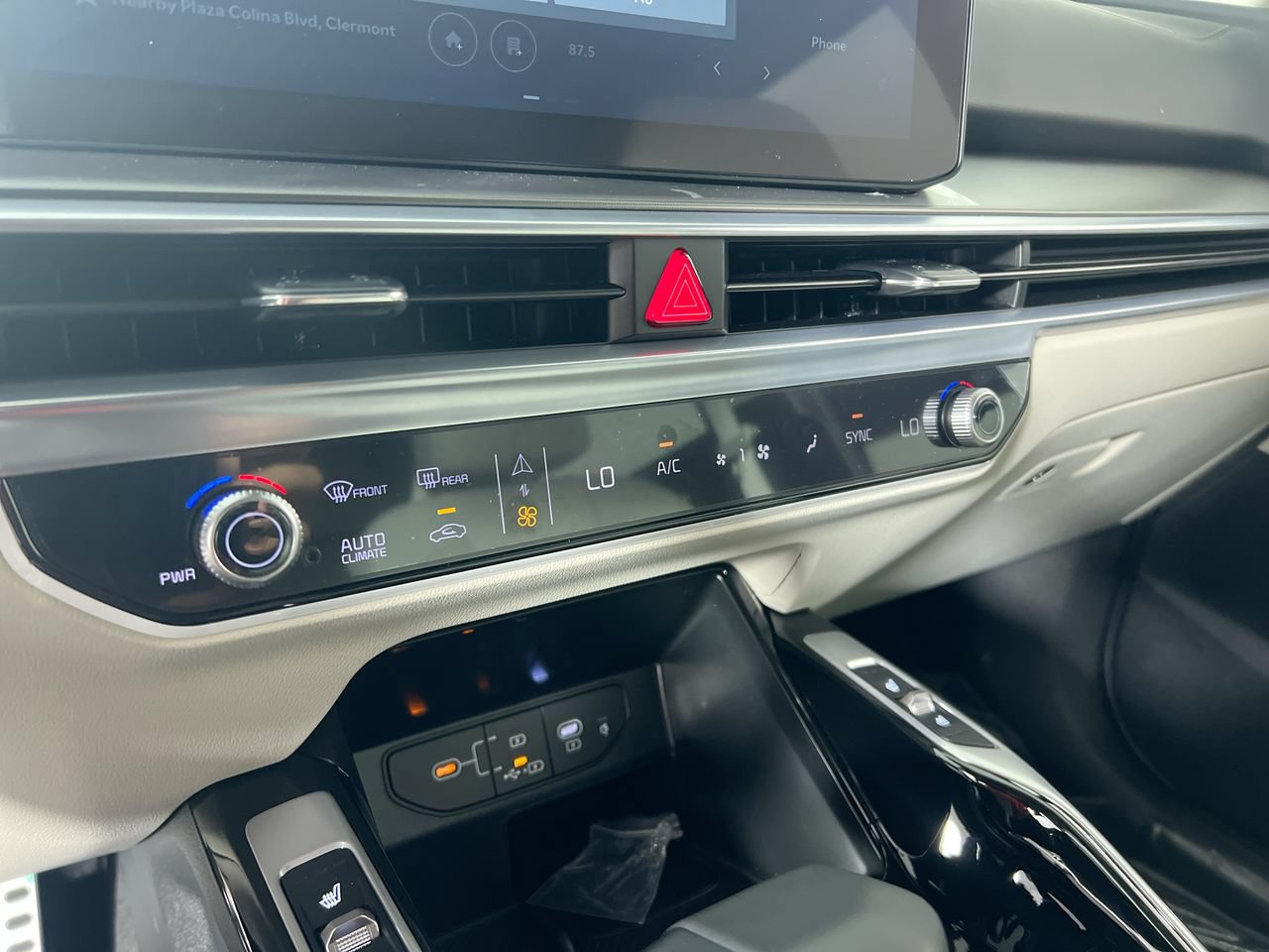 New 2026 Kia Sorento SX FWD image 24