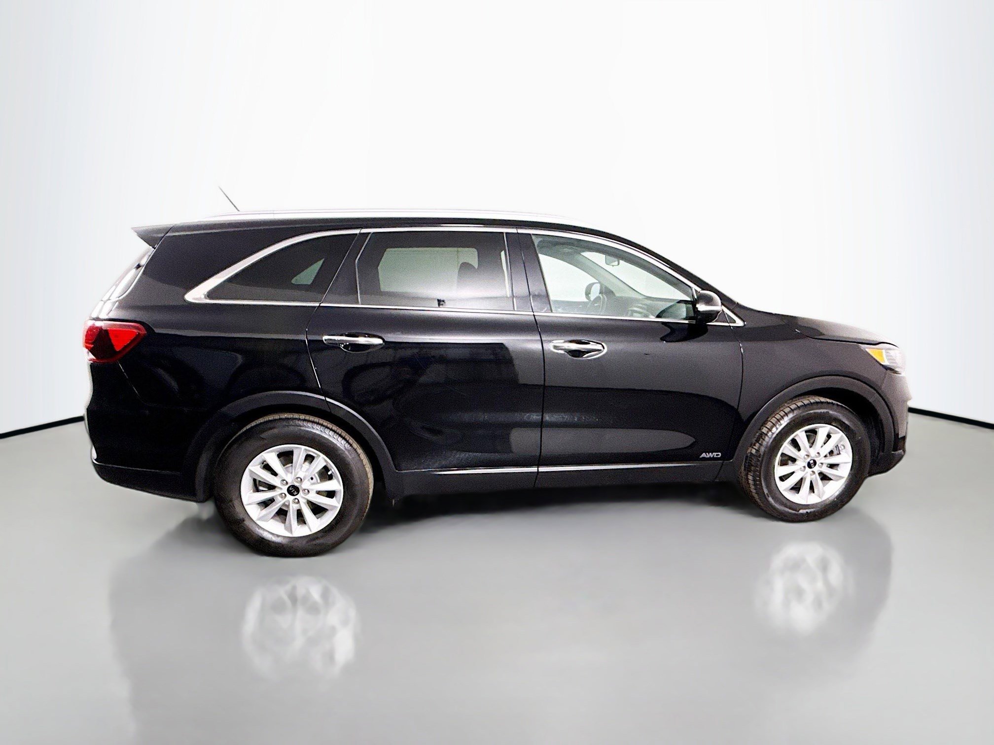 Used 2020 Kia Sorento LX w/ LX I4 Convenience Package image 11