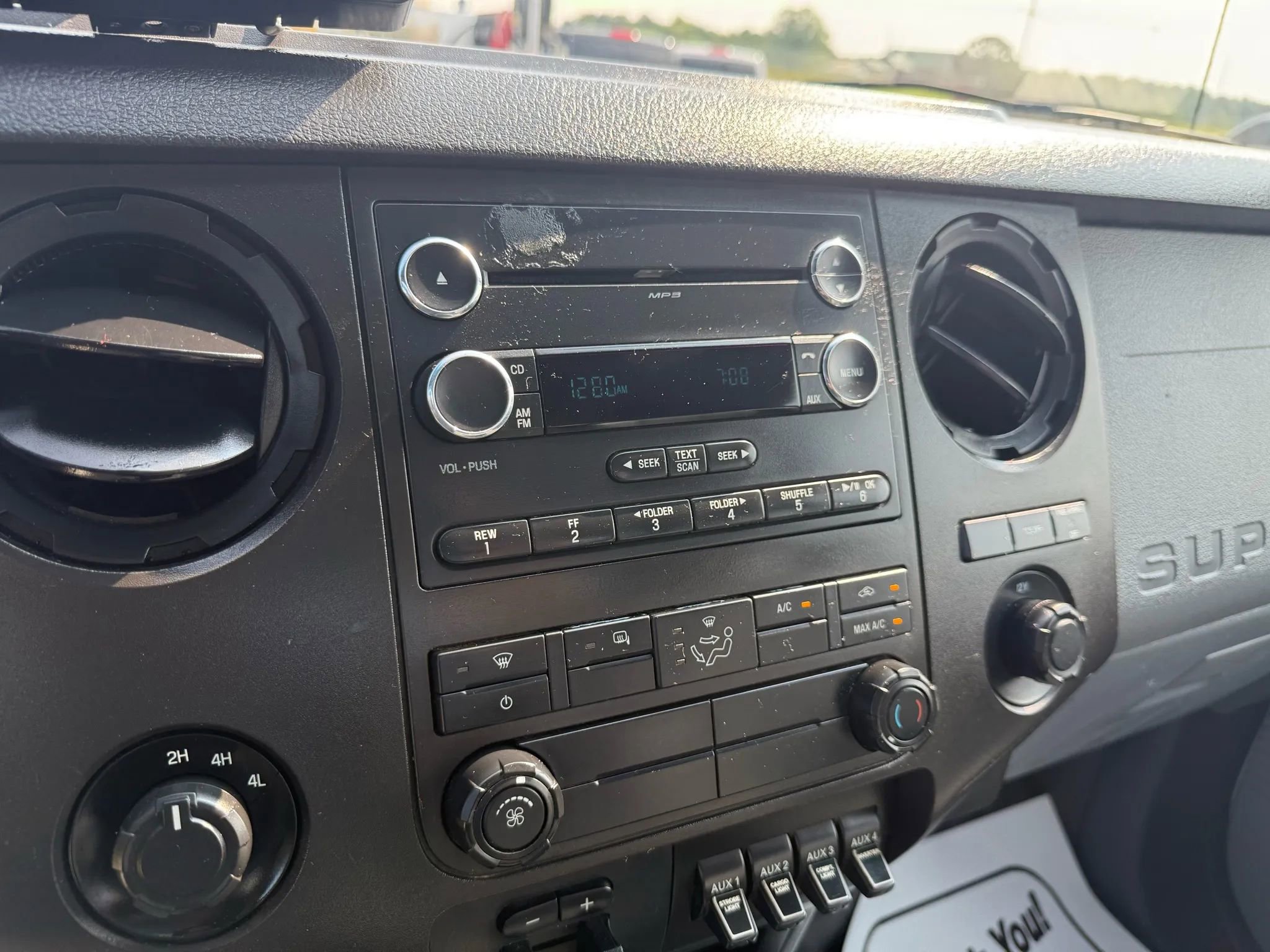 Used 2016 Ford F550 XLT 162  W.B. 4D image 19