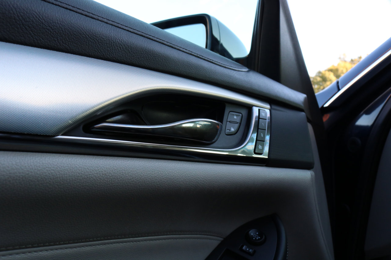 Used 2019 Cadillac CTS Luxury image 18