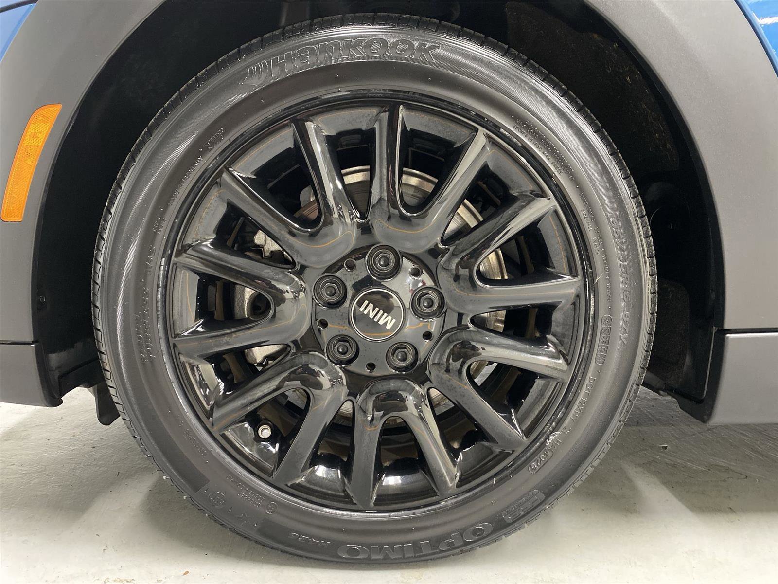 Used 2022 MINI Cooper 2-Door Hardtop FWD image 23