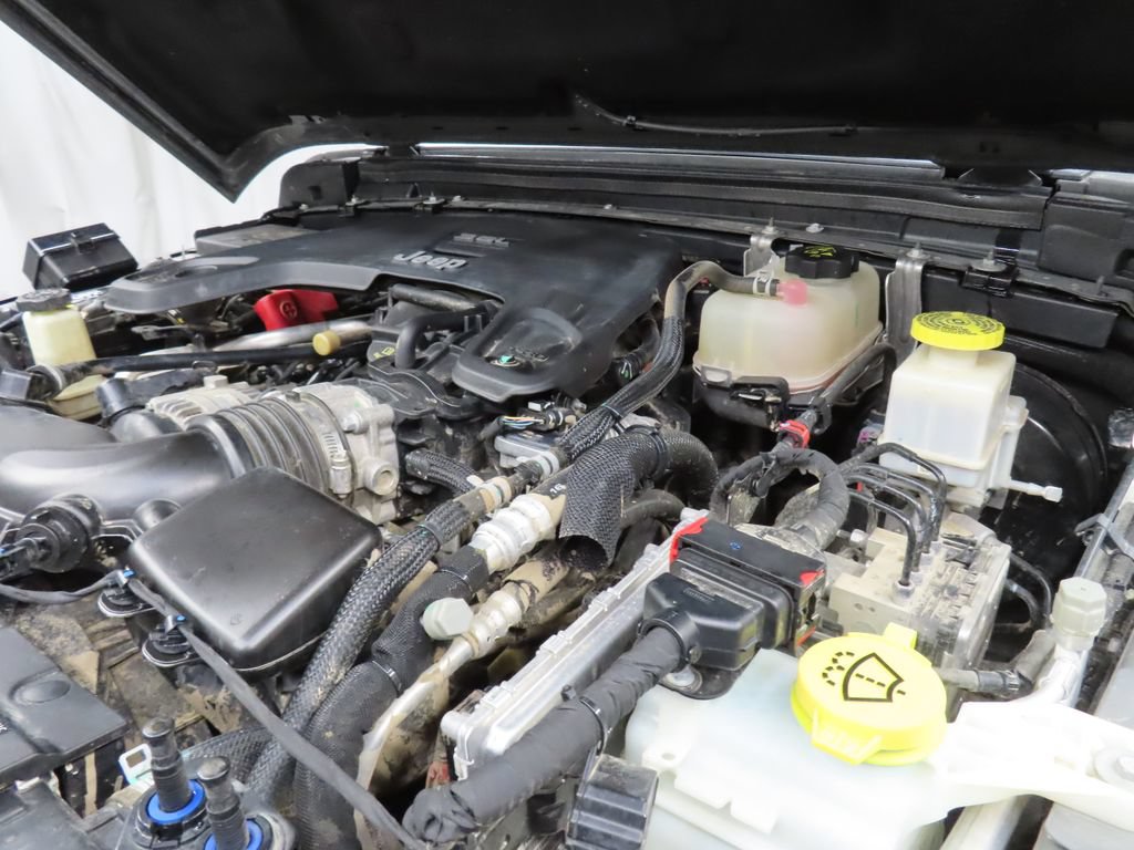 Used 2021 Jeep Gladiator Sport AWD/4WD image 20