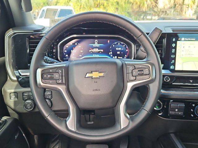 Certified 2025 Chevrolet Silverado 2500 LTZ w/ LTZ Convenience Package AWD/4WD image 12