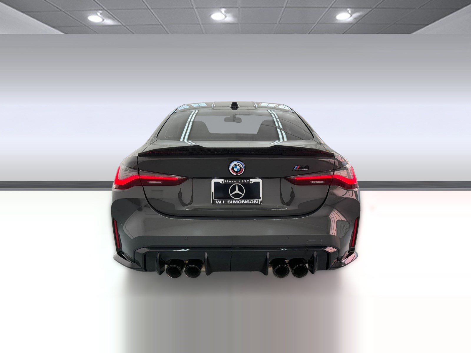 Used 2024 BMW M4 Competition w/ Executive Package RWD image 9