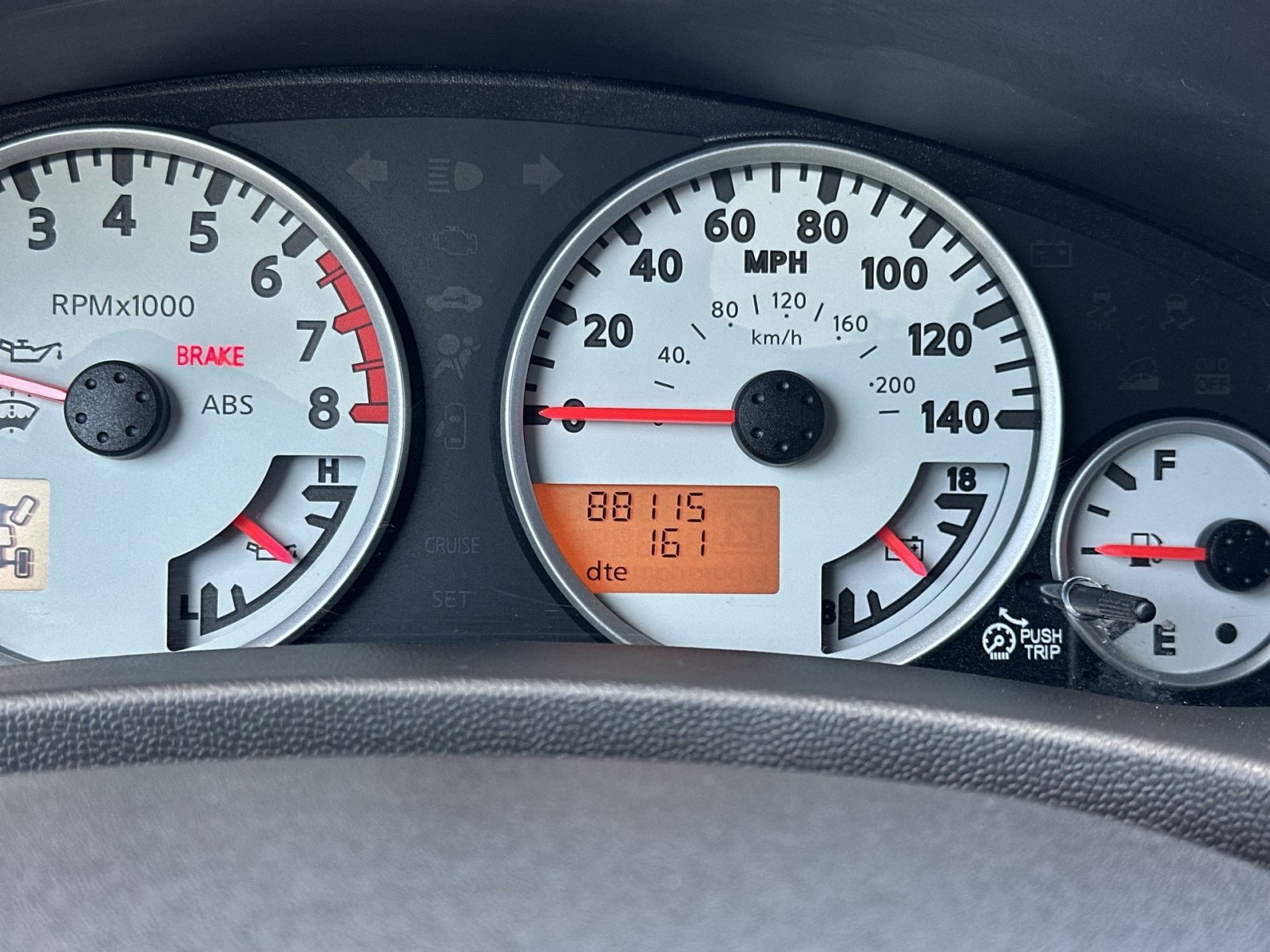 Used 2015 Nissan Xterra PRO-4X AWD/4WD image 18