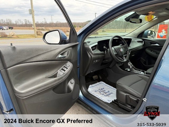 Used 2024 Buick Encore GX Preferred AWD/4WD image 10