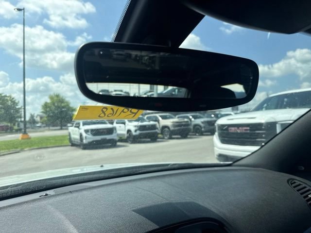 Used 2023 Chrysler 300 S RWD image 18
