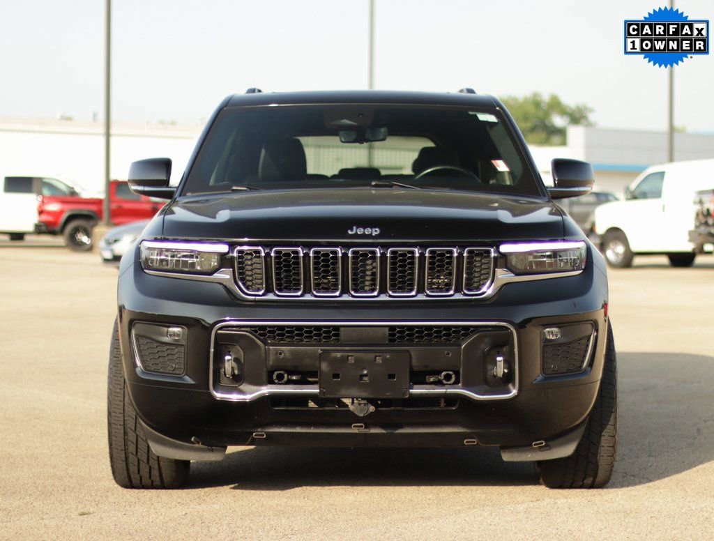 Used 2022 Jeep Grand Cherokee Overland w/ Luxury Tech Group IV image 2