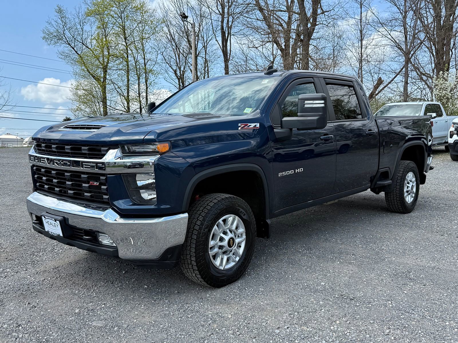Certified 2022 Chevrolet Silverado 2500 LT w/ Convenience Package image 3