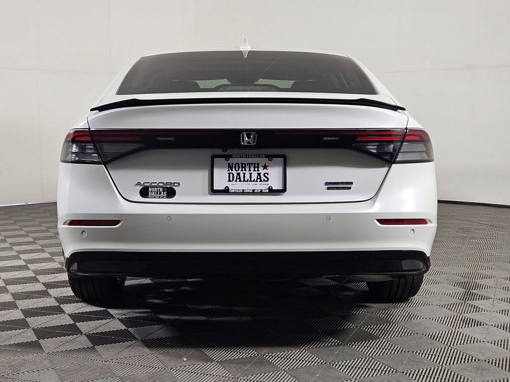 Used 2025 Honda Accord Touring image 4