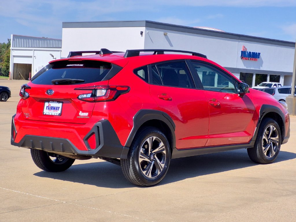 Used 2025 Subaru Crosstrek 2.5i Premium AWD/4WD image 6