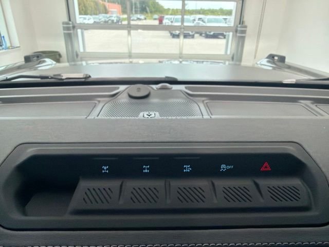New 2026 Ford Bronco Outer Banks w/ Sasquatch Package AWD/4WD image 25