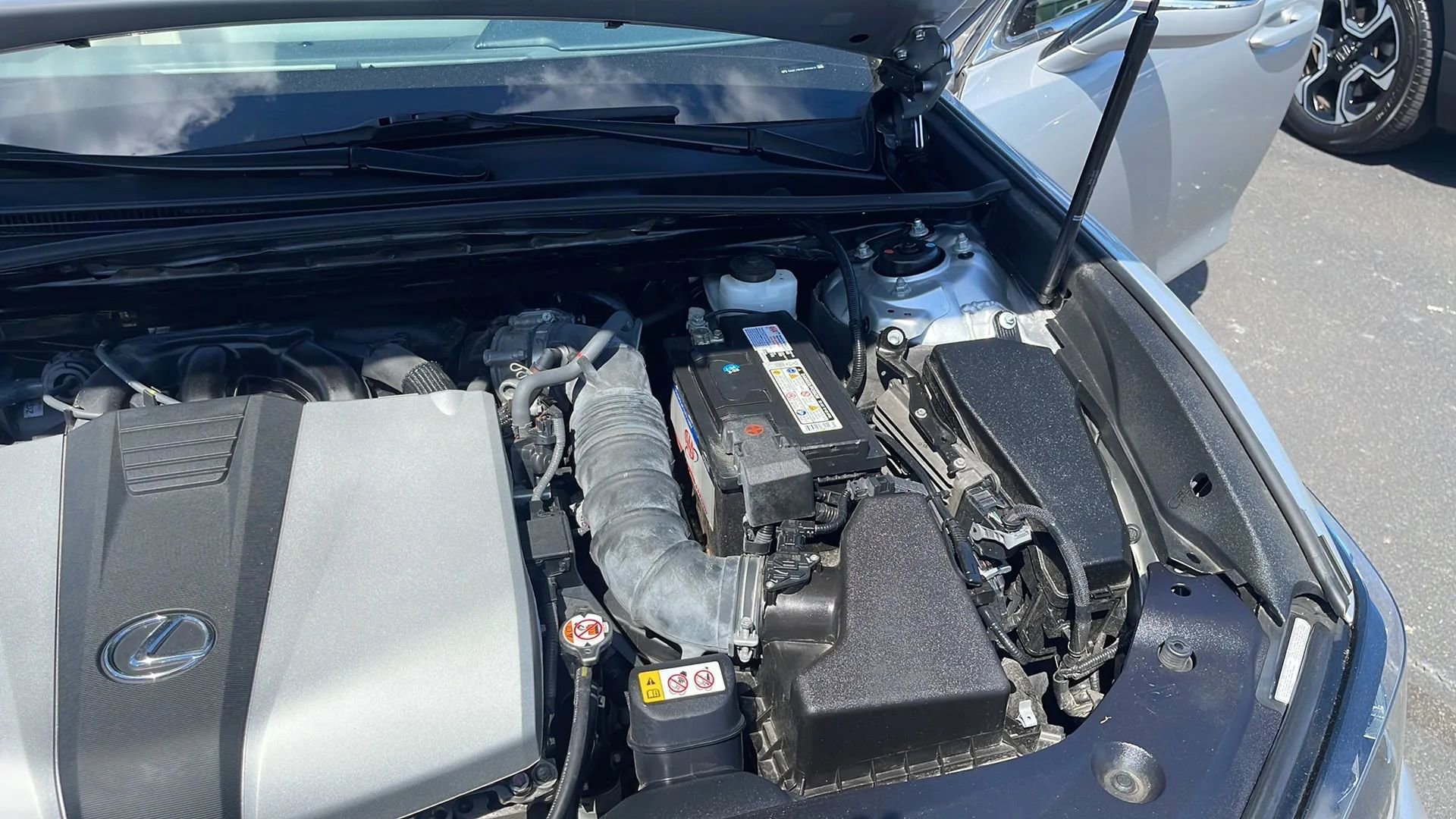 Used 2020 Lexus ES 350 w/ Accessory Package FWD image 34