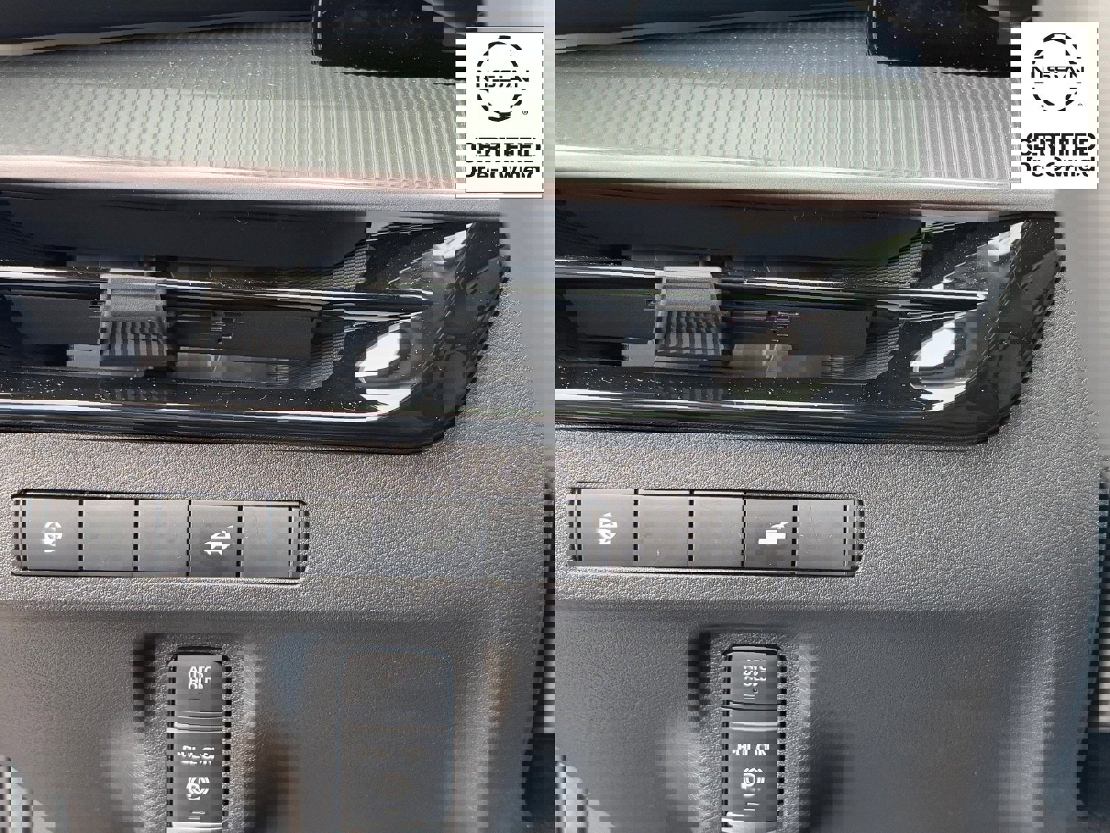 Certified 2025 Nissan Murano SV image 28