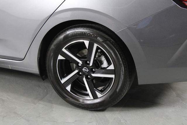 Certified 2024 Nissan Sentra SV FWD image 15