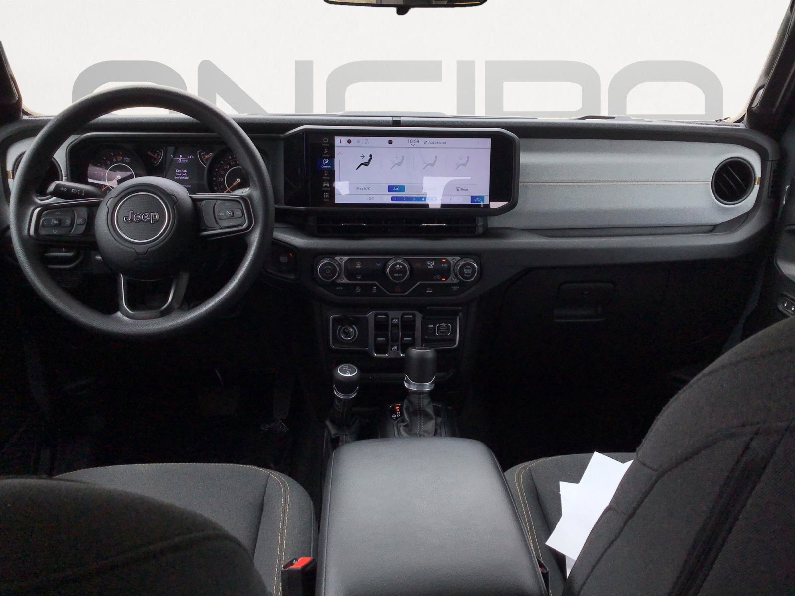 Used 2025 Jeep Gladiator Sport AWD/4WD image 5