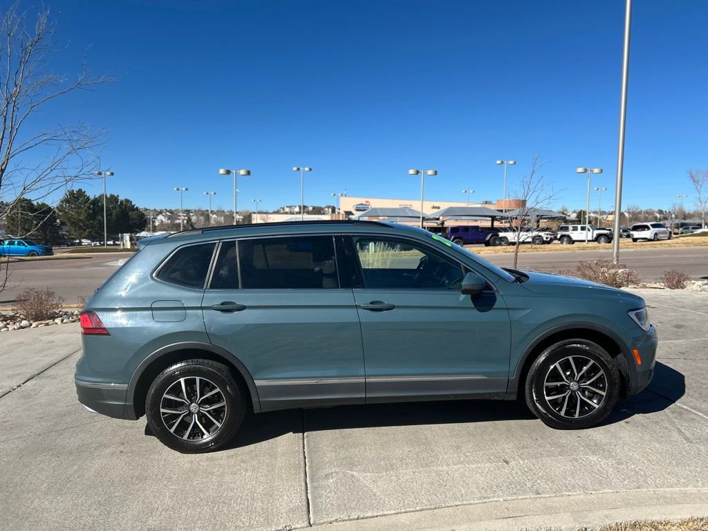 Used 2021 Volkswagen Tiguan SE image 12
