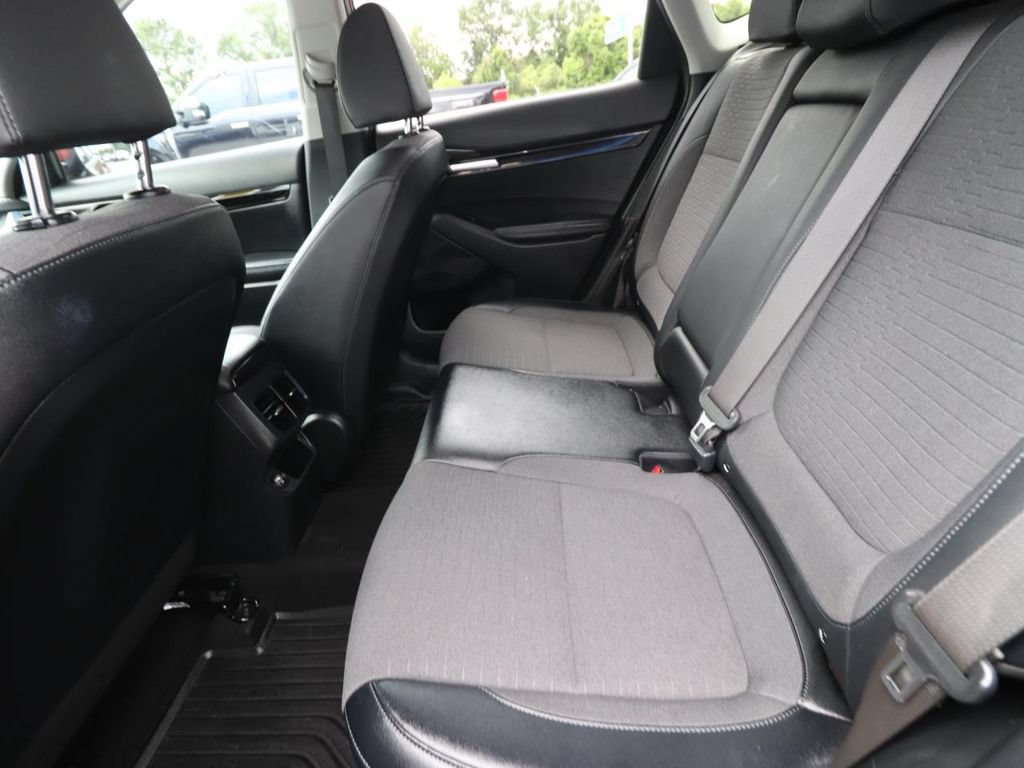 Used 2023 Kia Seltos S FWD image 9