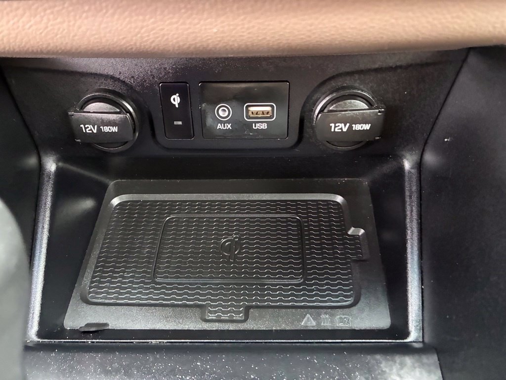 Used 2020 Hyundai Tucson Ultimate w/ Winter Weather Package AWD/4WD image 37