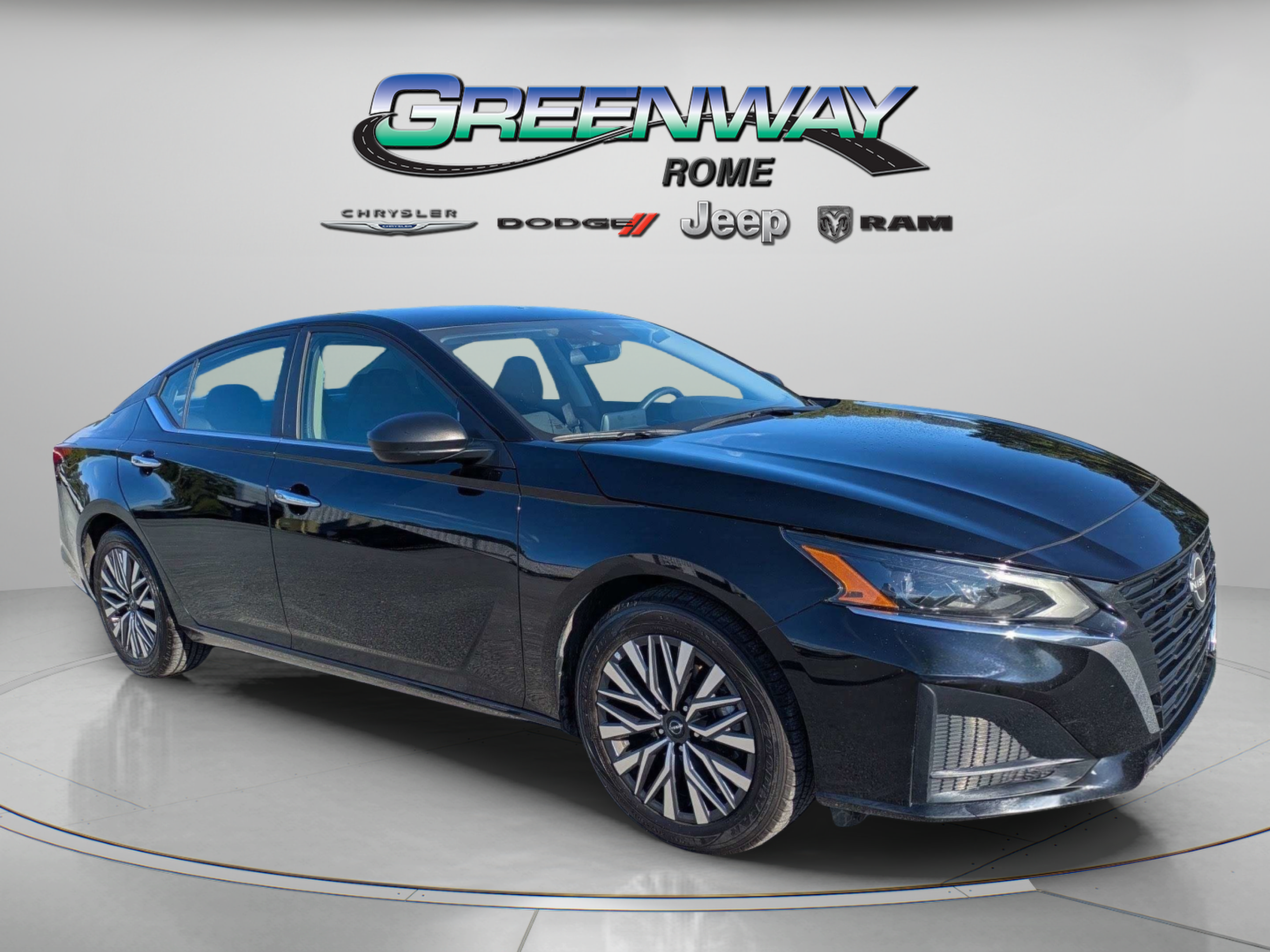 Used 2025 Nissan Altima 2.5 SV