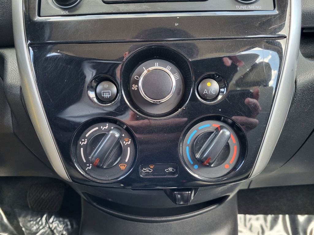 Used 2015 Nissan Versa Note SV w/ SV Appearance Package image 19