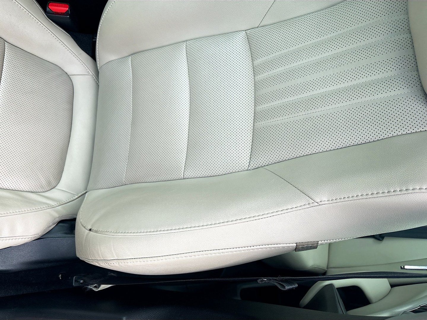 Used 2021 Honda Accord EX-L image 18