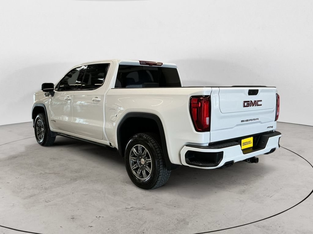 Used 2024 GMC Sierra 1500 AT4 w/ Technology Package AWD/4WD image 7