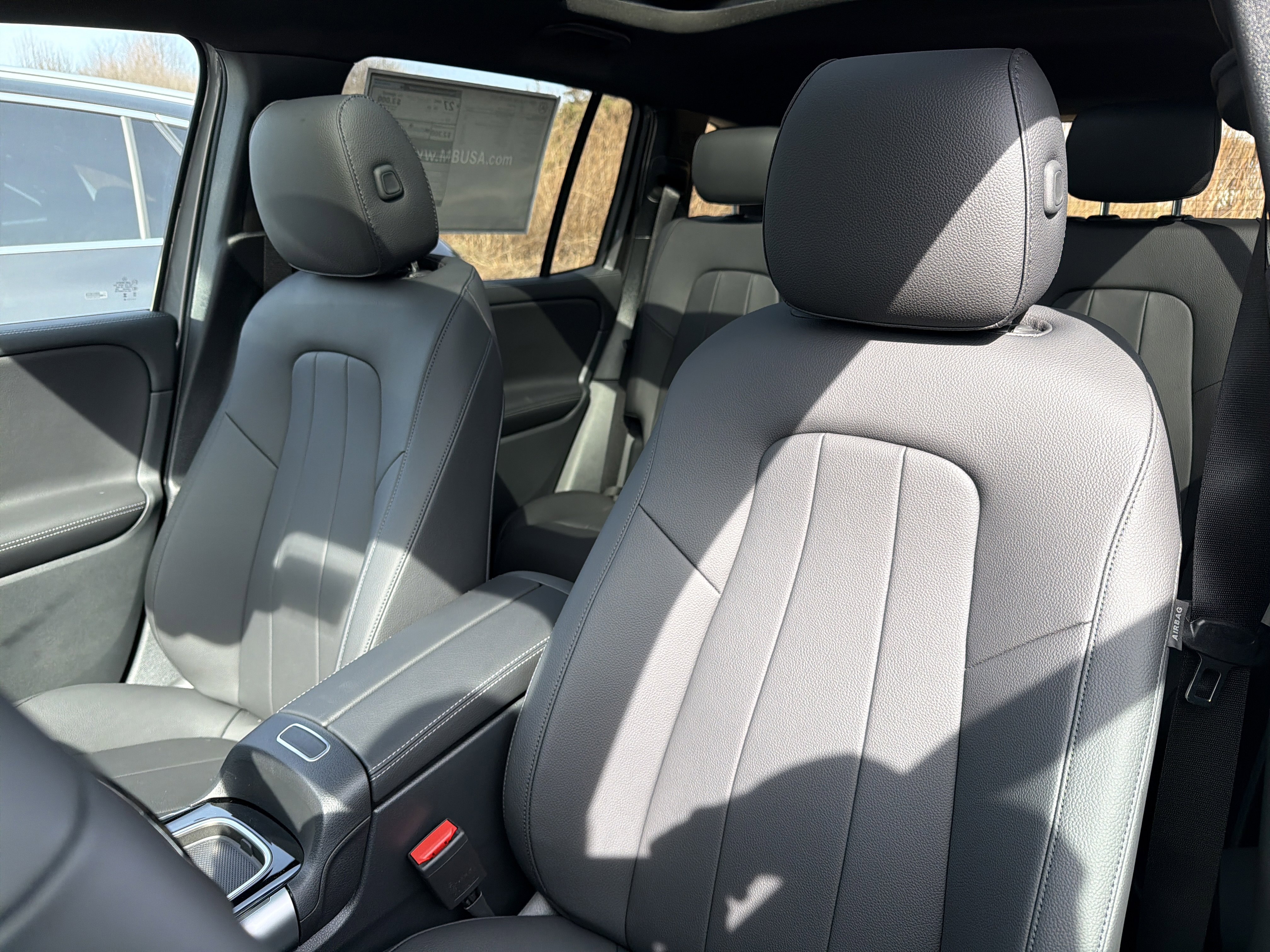 New 2026 Mercedes-Benz GLB 250 4MATIC image 10