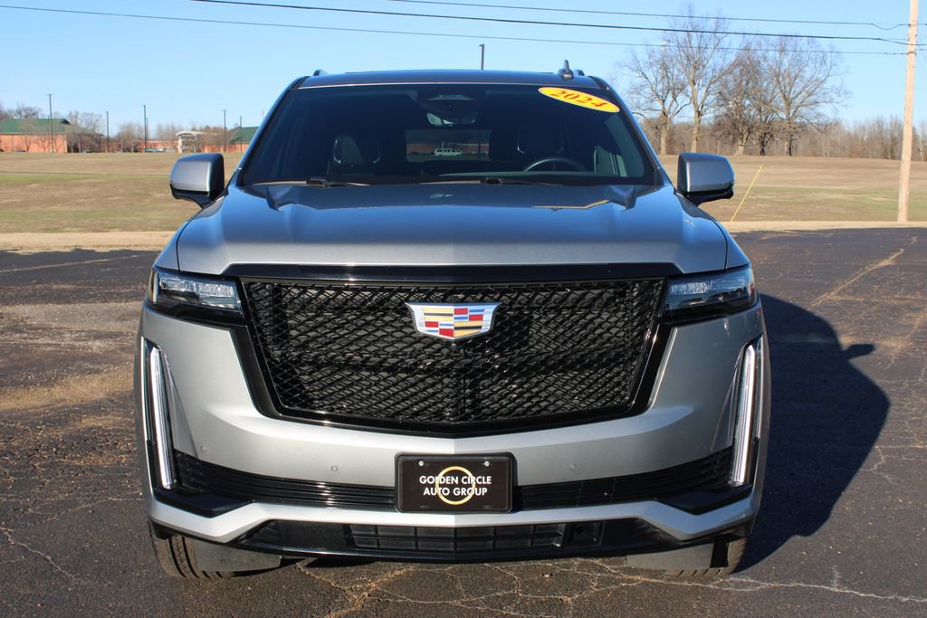 Used 2024 Cadillac Escalade Sport AWD/4WD image 3